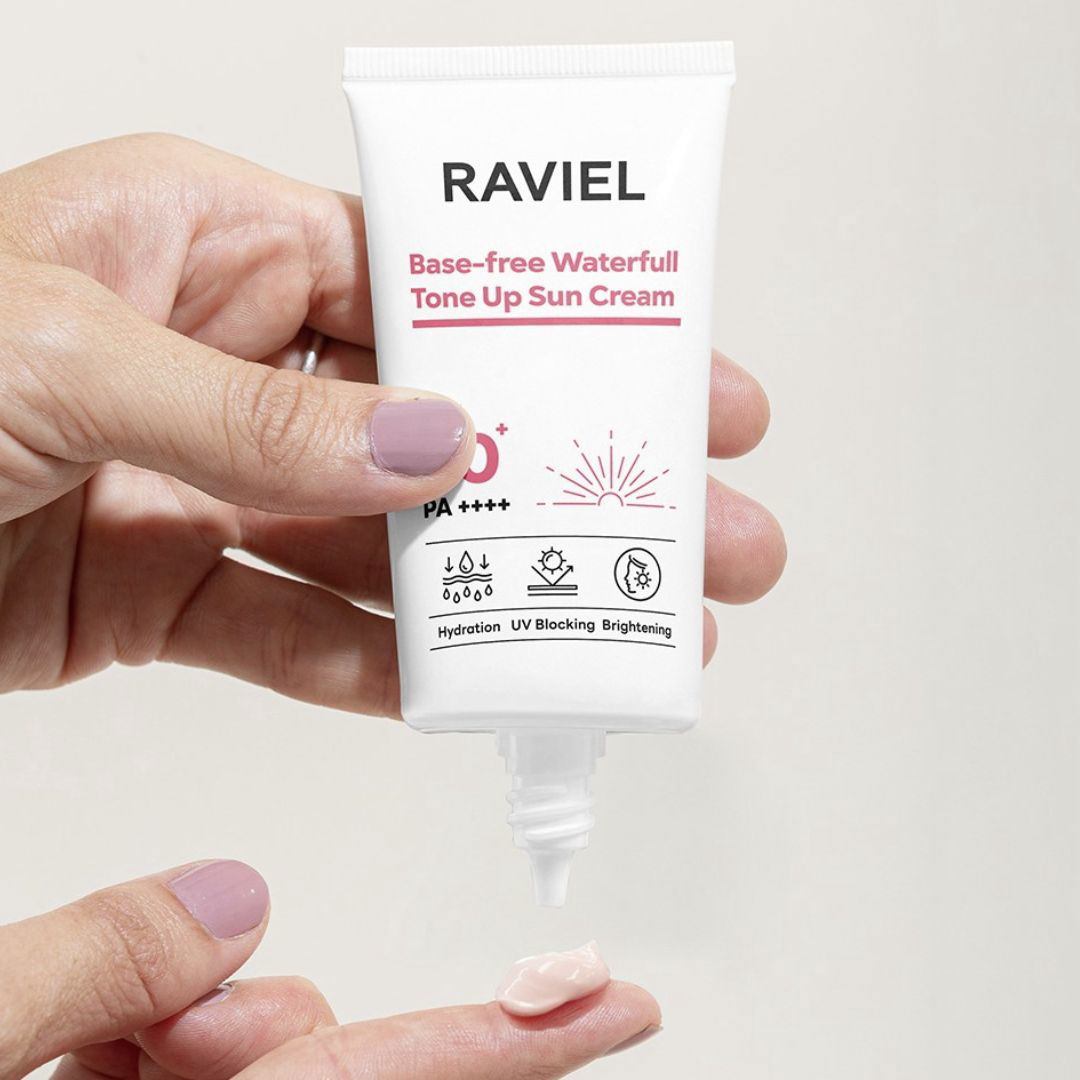 Raviel Base-free Waterfull Tone Up Sun Cream